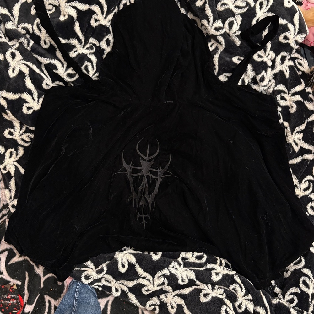 Women's Black Sleeveless Top